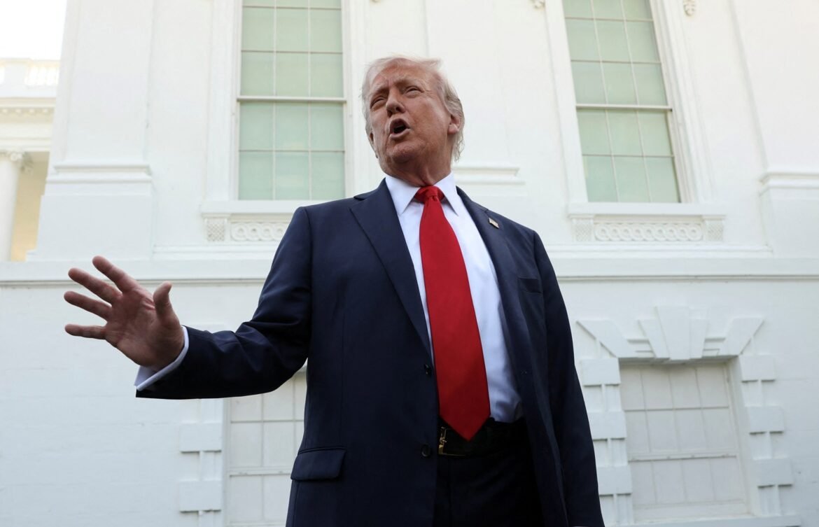 न्यायाधीश स्थायी रूप से ट्रम्प आदेश को लक्षित करने वाले ट्रम्प ऑर्डर को ब्लॉक करने के लिए इच्छुक हैं

