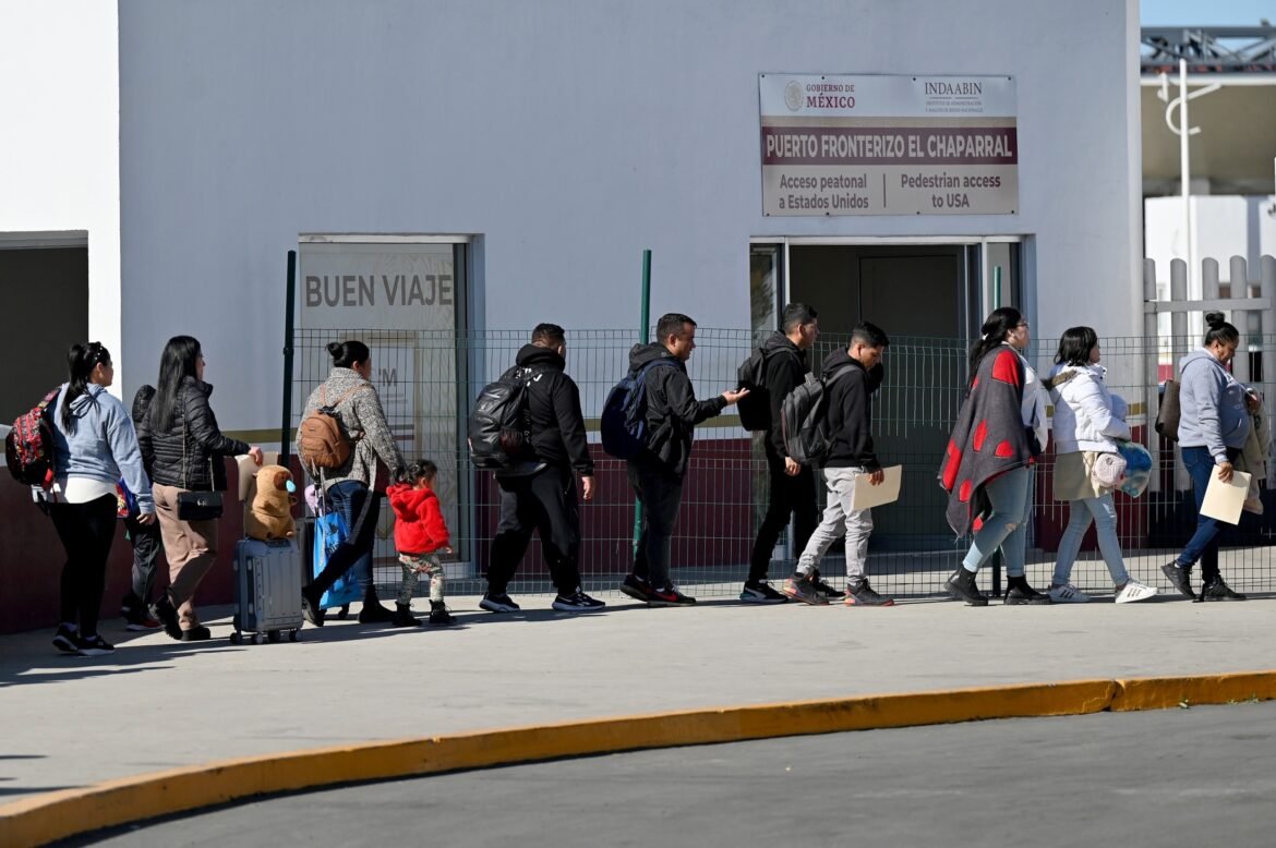 ट्रम्प प्रशासन के नए दिशानिर्देशों के तहत स्वास्थ्य समस्याओं वाले अप्रवासियों को वीजा देने से इनकार किया जा सकता है

