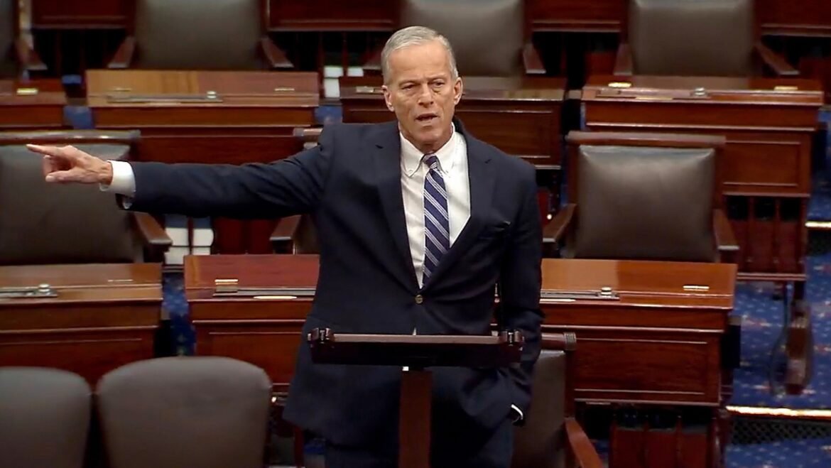 सरकारी शटडाउन अपडेट: शूमर ने डेम्स के प्रस्ताव की रूपरेखा तैयार की, रिपब्लिकन ने प्रस्ताव को खारिज कर दिया

